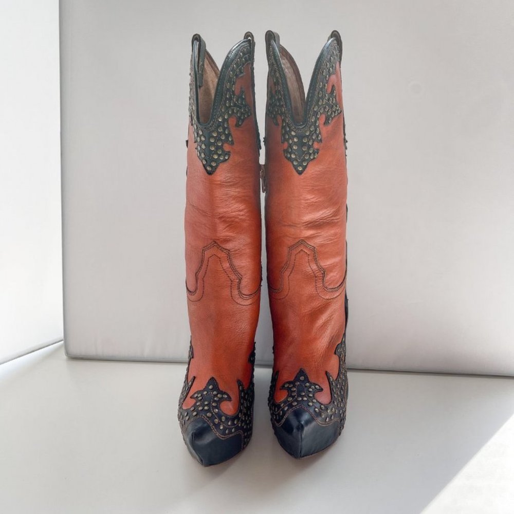 ❤️SOLD❤️Jeffrey Campbell Giddy Stud Wedge Boots - Picture 3 of 11